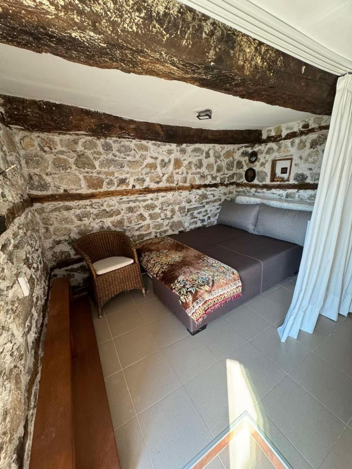 Cottage Modrich Struga Ngoại thất bức ảnh